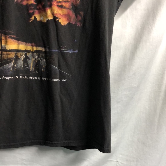 Stranger Things Netflix, small short sleeve T-shirt, game program Hawkins Inc sm - Picture 5 of 9